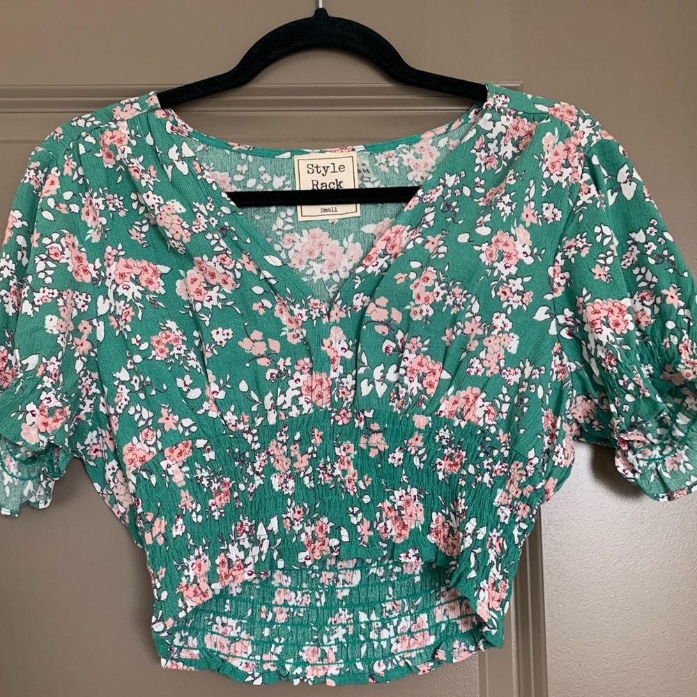 Style Rack Green and Pink Floral Blouse - Picture 2 of 4